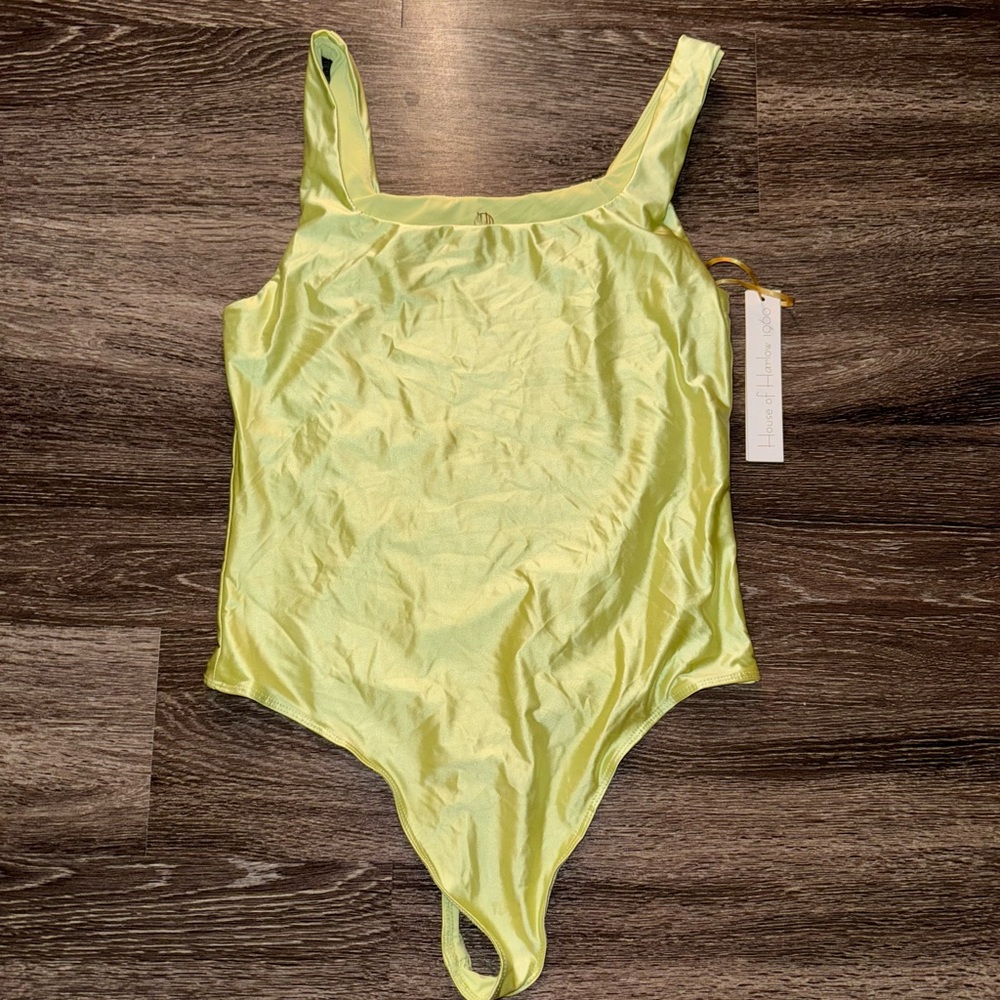 House of Harlow 1960 Light Green bodysuit - Picture 1 of 3